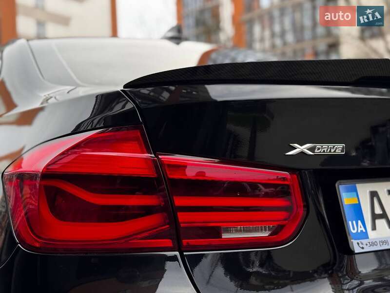 Седан BMW 3 Series 2016 в Ивано-Франковске