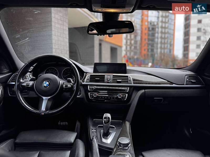 Седан BMW 3 Series 2016 в Ивано-Франковске