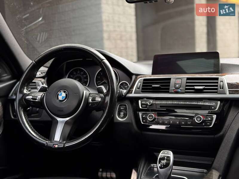 Седан BMW 3 Series 2016 в Ивано-Франковске
