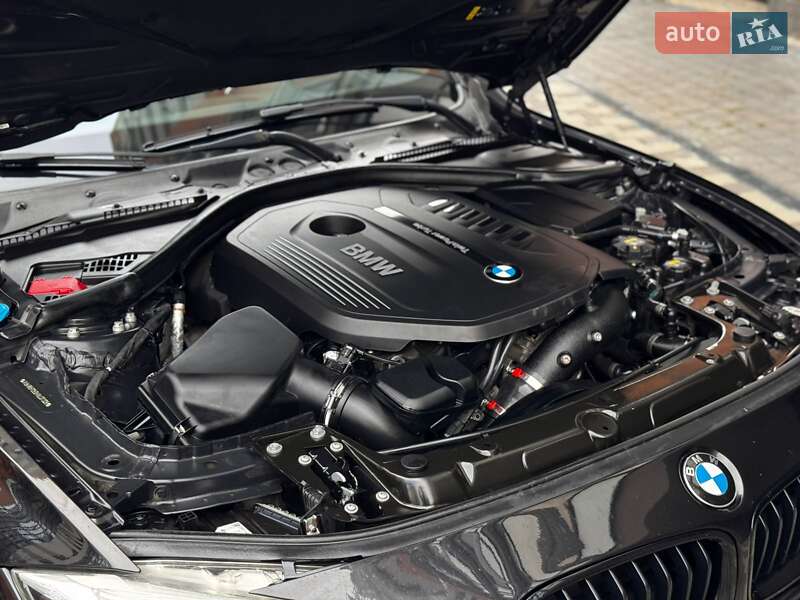 Седан BMW 3 Series 2016 в Ивано-Франковске