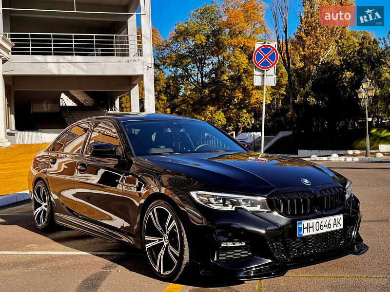 Седан BMW 3 Series 2019 в Одессе