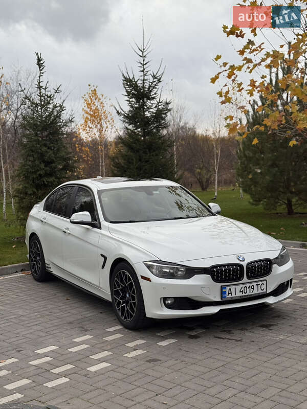 Седан BMW 3 Series 2015 в Белой Церкви фото 3 Седан BMW 3 Series 2015 в Белой Церкви