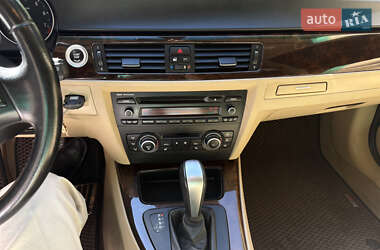 Седан BMW 3 Series 2011 в Николаеве