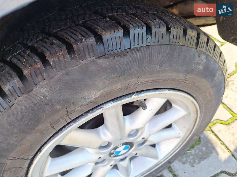 Универсал BMW 3 Series 2001 в Черновцах