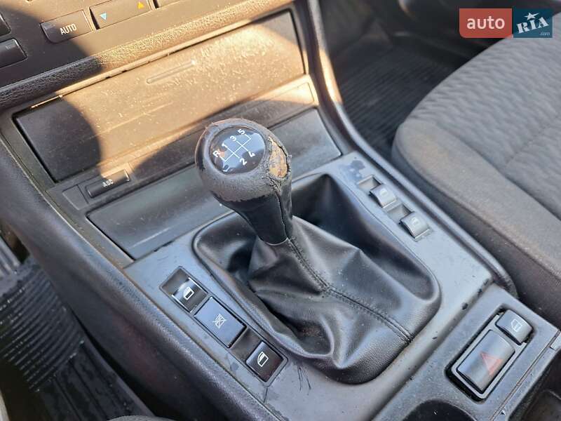 Универсал BMW 3 Series 2001 в Черновцах