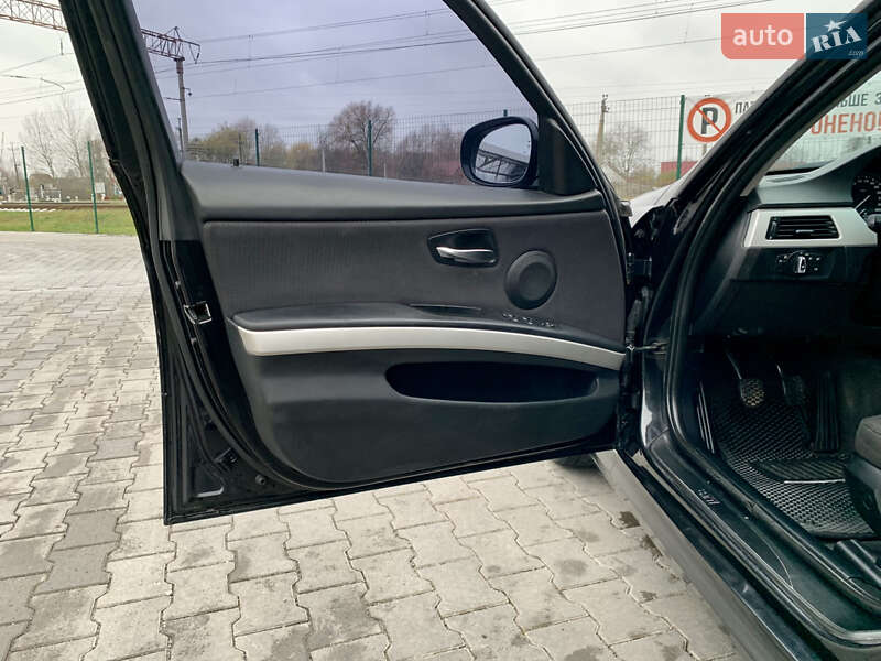 Универсал BMW 3 Series 2012 в Звягеле фото 16 Универсал BMW 3 Series 2012 в Звягеле