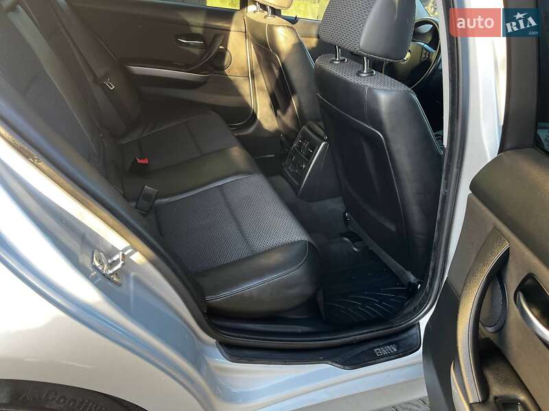 Универсал BMW 3 Series 2006 в Львове фото 24 Универсал BMW 3 Series 2006 в Львове