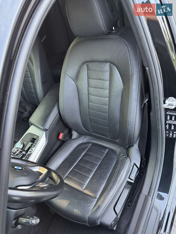 Седан BMW 3 Series 2020 в Львове фото 28 Седан BMW 3 Series 2020 в Львове