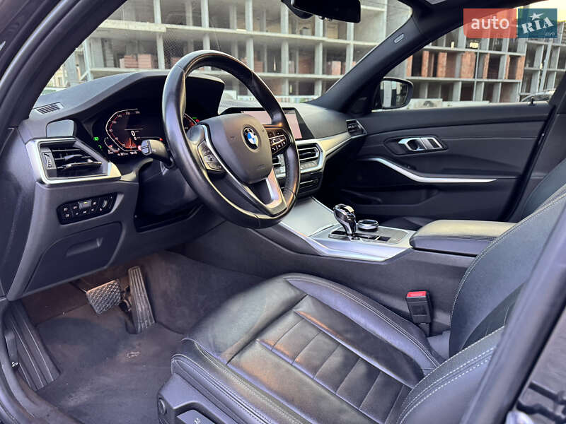 Седан BMW 3 Series 2020 в Львове фото 29 Седан BMW 3 Series 2020 в Львове