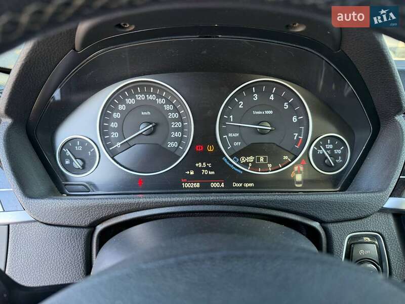 Седан BMW 3 Series 2016 в Львове