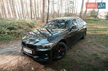Седан BMW 3 Series 2015 в Золочеве