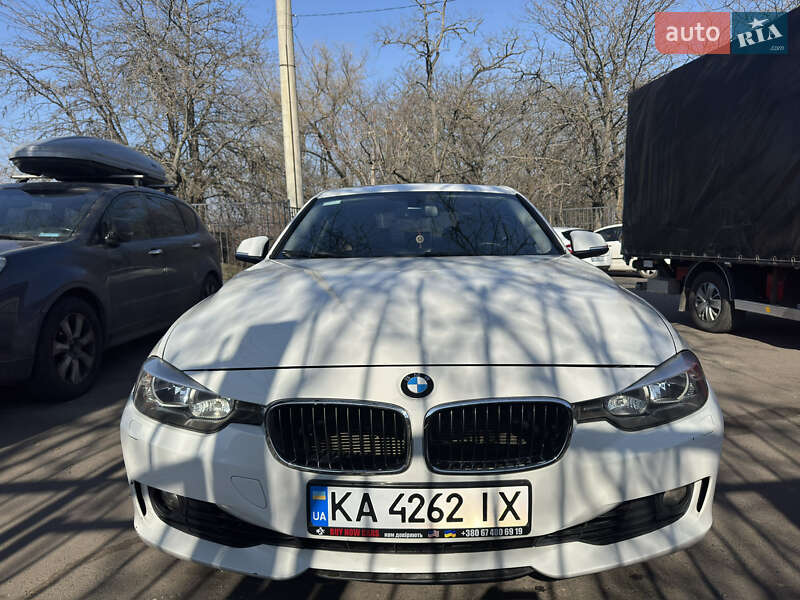 Седан BMW 3 Series 2012 в Одессе фото 2 Седан BMW 3 Series 2012 в Одессе