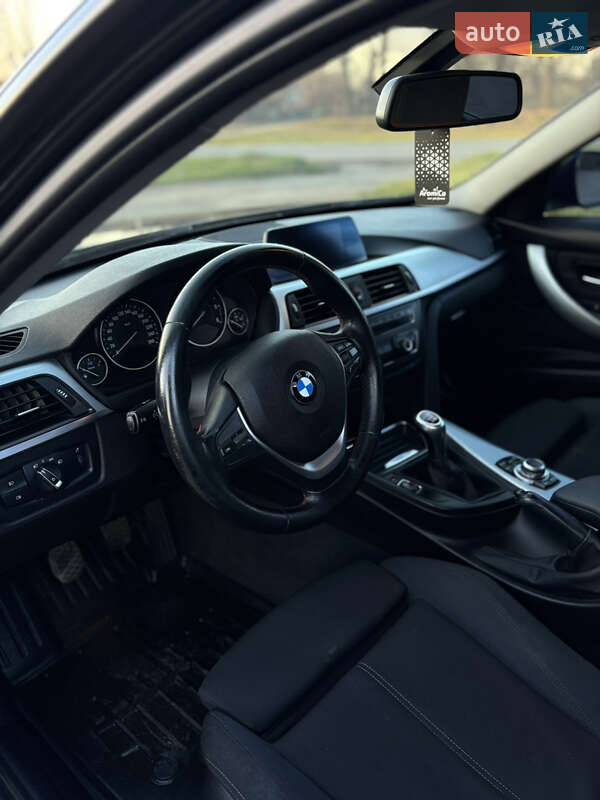 Универсал BMW 3 Series 2015 в Волочиске фото 22 Универсал BMW 3 Series 2015 в Волочиске