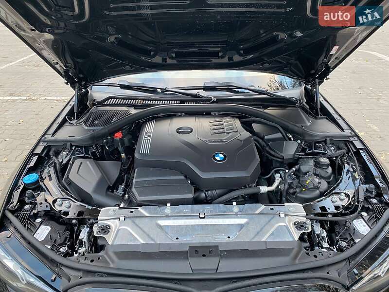 Седан BMW 3 Series 2023 в Дніпрі