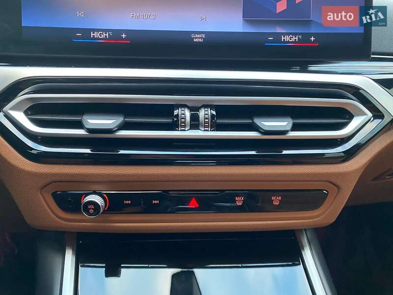 Седан BMW 3 Series 2023 в Дніпрі