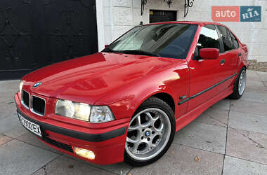 Седан BMW 3 Series 1995 в Одессе