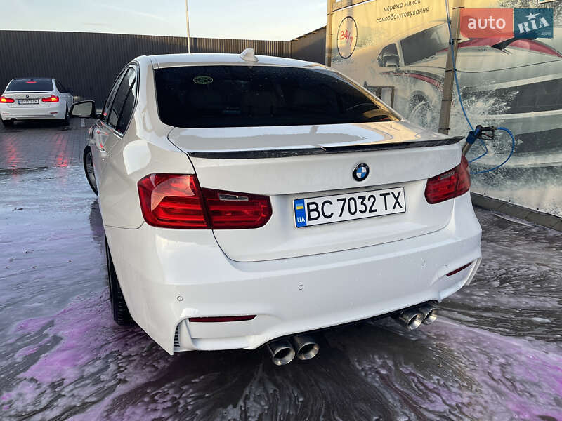 Седан BMW 3 Series 2014 в Львове