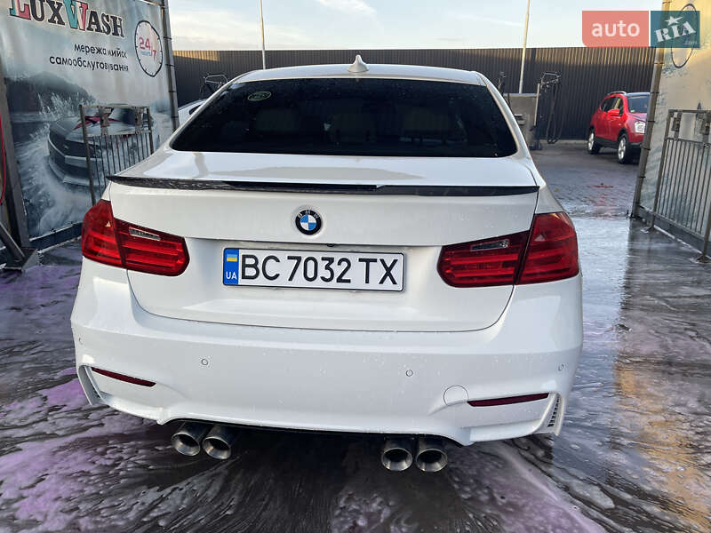 Седан BMW 3 Series 2014 в Львове