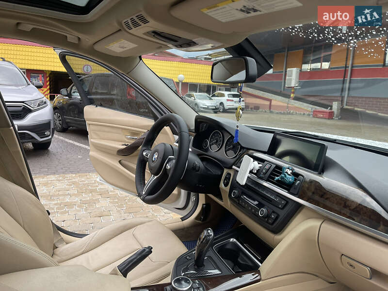 Седан BMW 3 Series 2014 в Львове