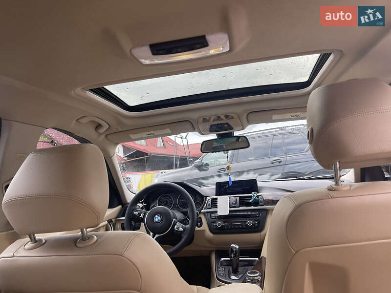Седан BMW 3 Series 2014 в Львове