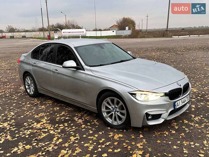 Седан BMW 3 Series 2015 в Броварах