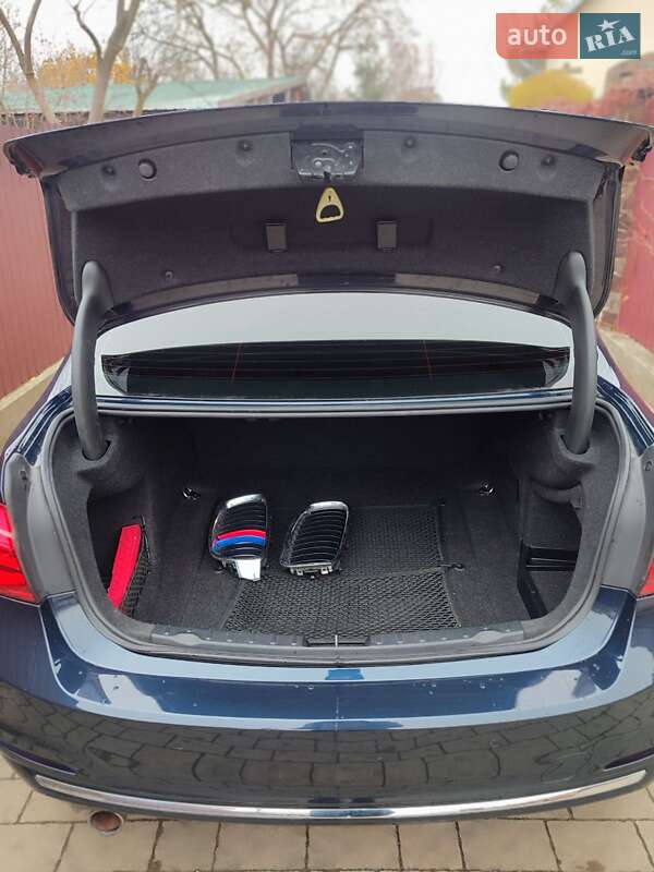 Седан BMW 3 Series 2015 в Львове фото 9 Седан BMW 3 Series 2015 в Львове