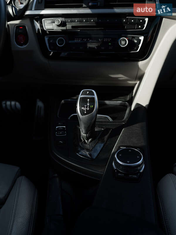 Седан BMW 3 Series 2015 в Дніпрі фото 14 Седан BMW 3 Series 2015 в Дніпрі