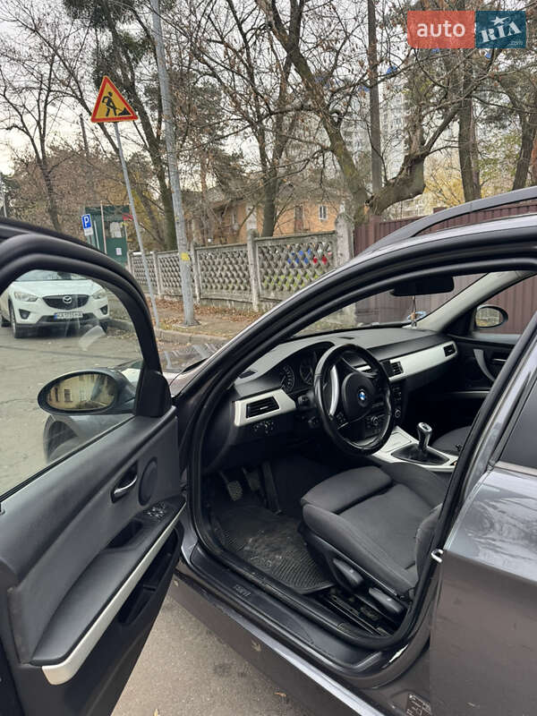 Универсал BMW 3 Series 2008 в Киеве фото 17 Универсал BMW 3 Series 2008 в Киеве