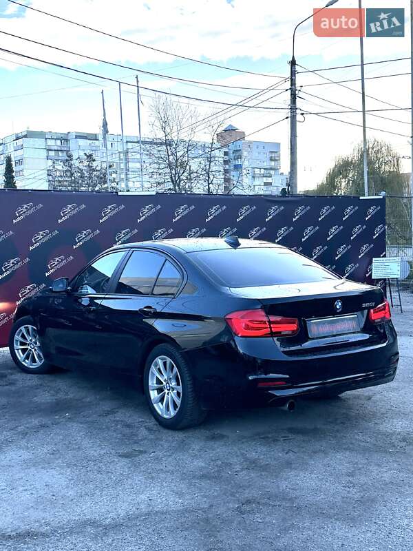Седан BMW 3 Series 2015 в Сумах