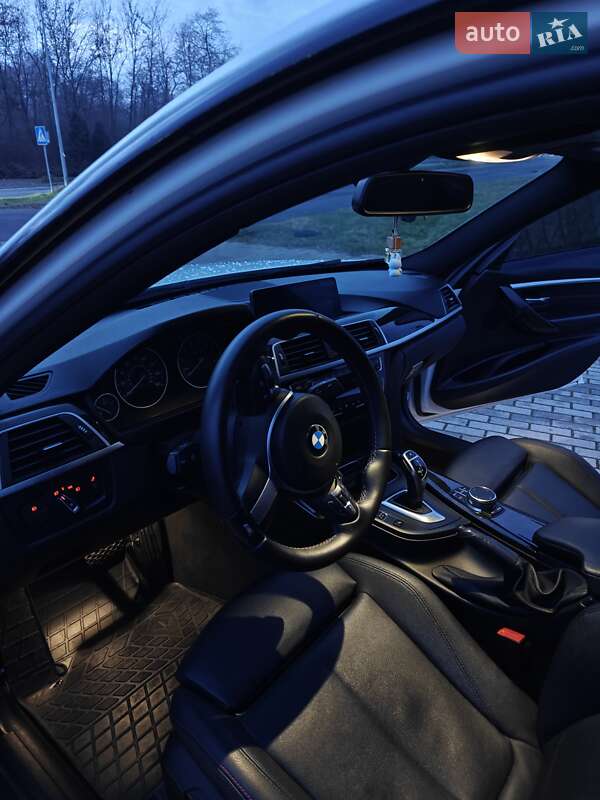 Седан BMW 3 Series 2017 в Львове