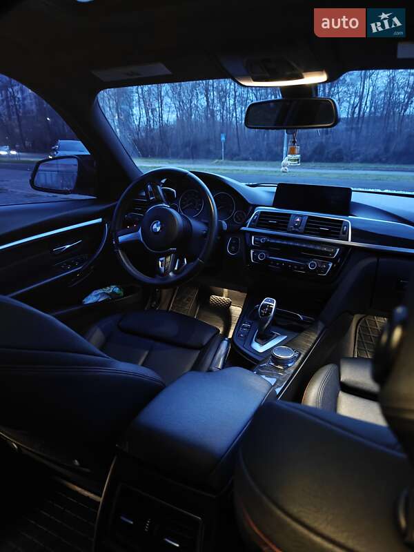 Седан BMW 3 Series 2017 в Львове