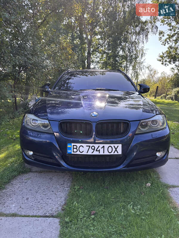 Універсал BMW 3 Series 2010 в Львові