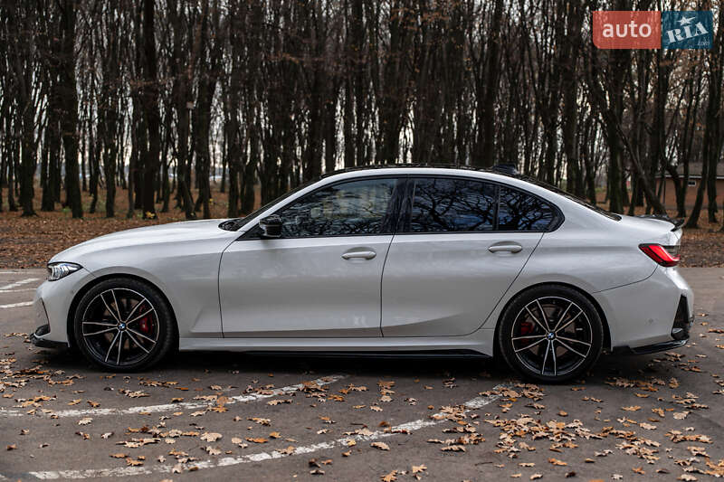 Седан BMW 3 Series 2022 в Львове