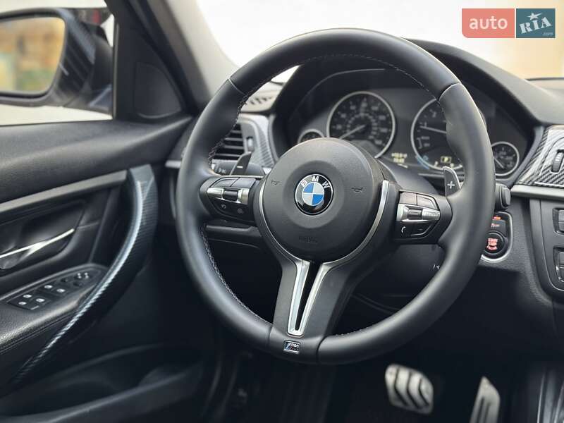 Седан BMW 3 Series 2012 в Сарнах