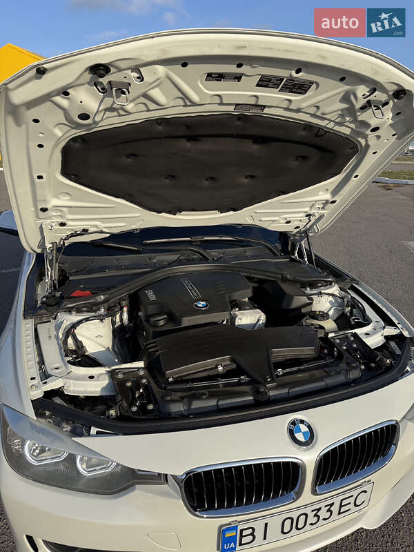 Седан BMW 3 Series 2014 в Полтаве