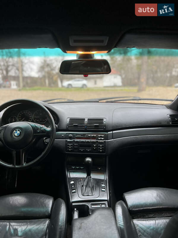 Седан BMW 3 Series 2004 в Сторожинце