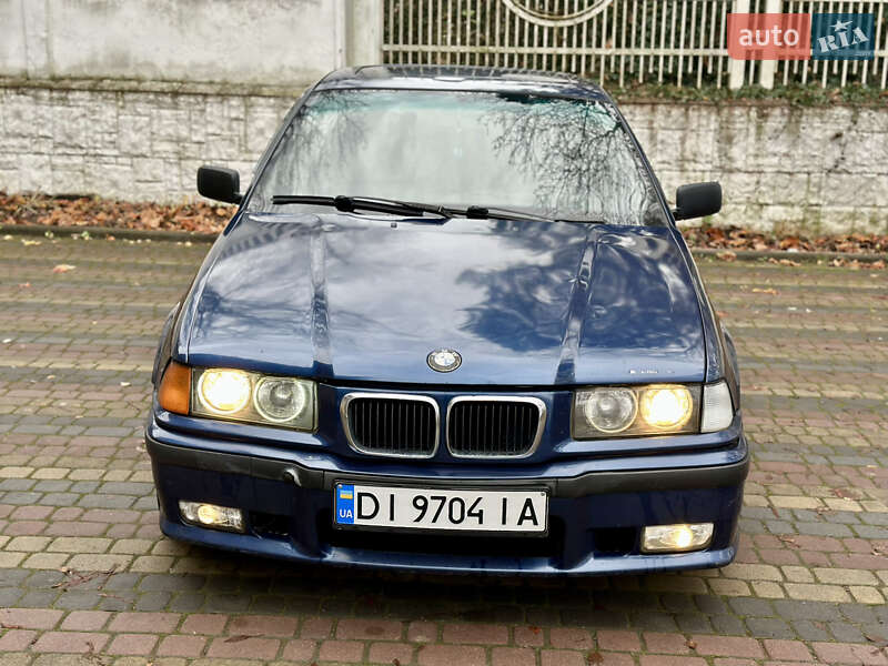 Седан BMW 3 Series 1993 в Чернівцях фото 2 Седан BMW 3 Series 1993 в Чернівцях