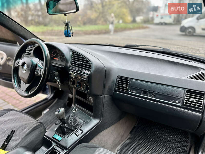 Седан BMW 3 Series 1993 в Чернівцях фото 16 Седан BMW 3 Series 1993 в Чернівцях