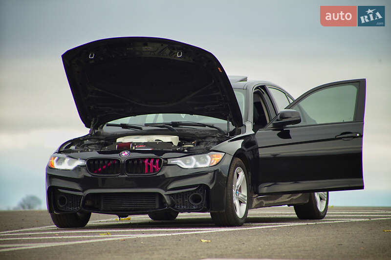 Седан BMW 3 Series 2013 в Черкасах