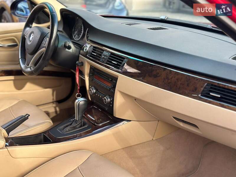 Седан BMW 3 Series 2007 в Одессе