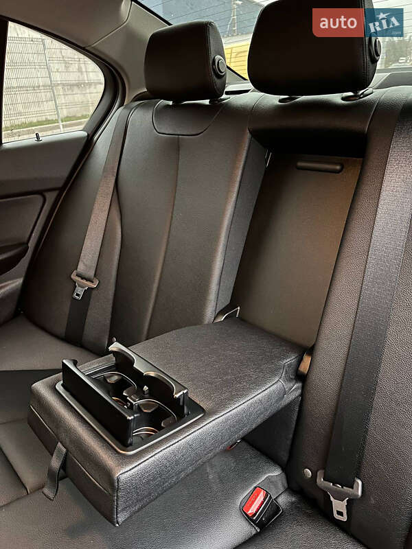 Седан BMW 3 Series 2016 в Виннице фото 7 Седан BMW 3 Series 2016 в Виннице