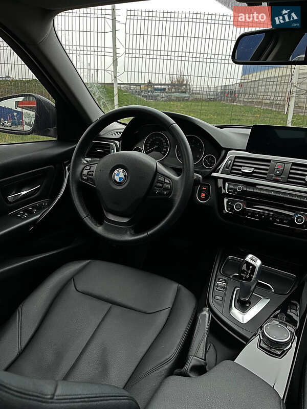 Седан BMW 3 Series 2016 в Виннице фото 14 Седан BMW 3 Series 2016 в Виннице
