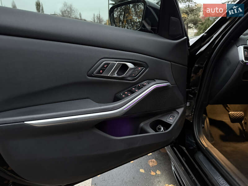 Седан BMW 3 Series 2019 в Киеве фото 10 Седан BMW 3 Series 2019 в Киеве