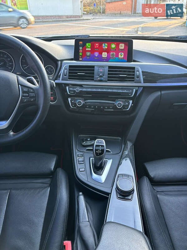Седан BMW 3 Series 2017 в Виннице