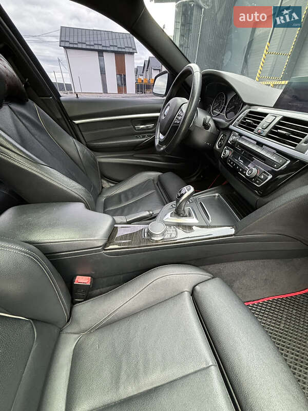 Седан BMW 3 Series 2017 в Виннице