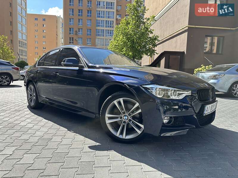 Седан BMW 3 Series 2017 в Киеве