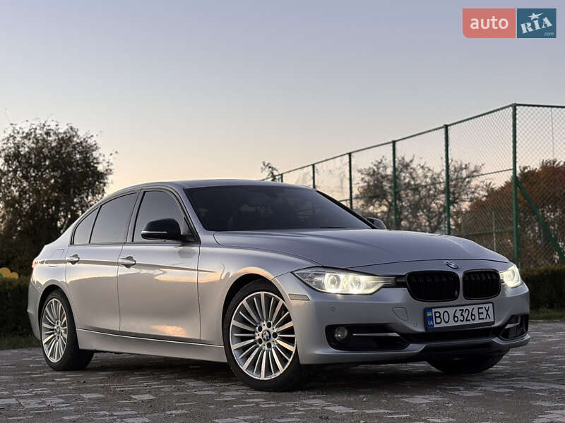 Седан BMW 3 Series 2012 в Тернополі