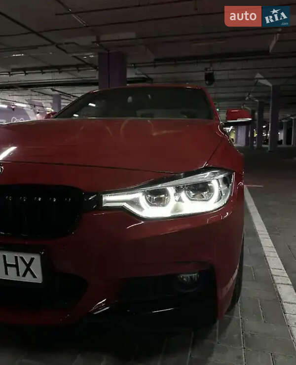 Седан BMW 3 Series 2018 в Киеве
