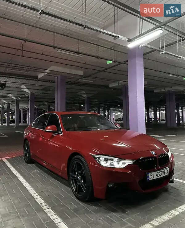 Седан BMW 3 Series 2018 в Киеве