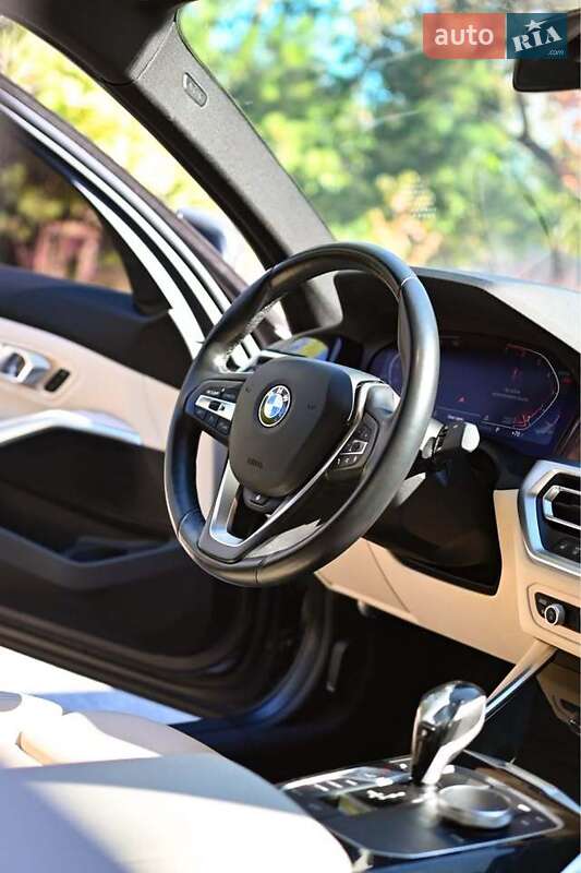 Седан BMW 3 Series 2020 в Виннице